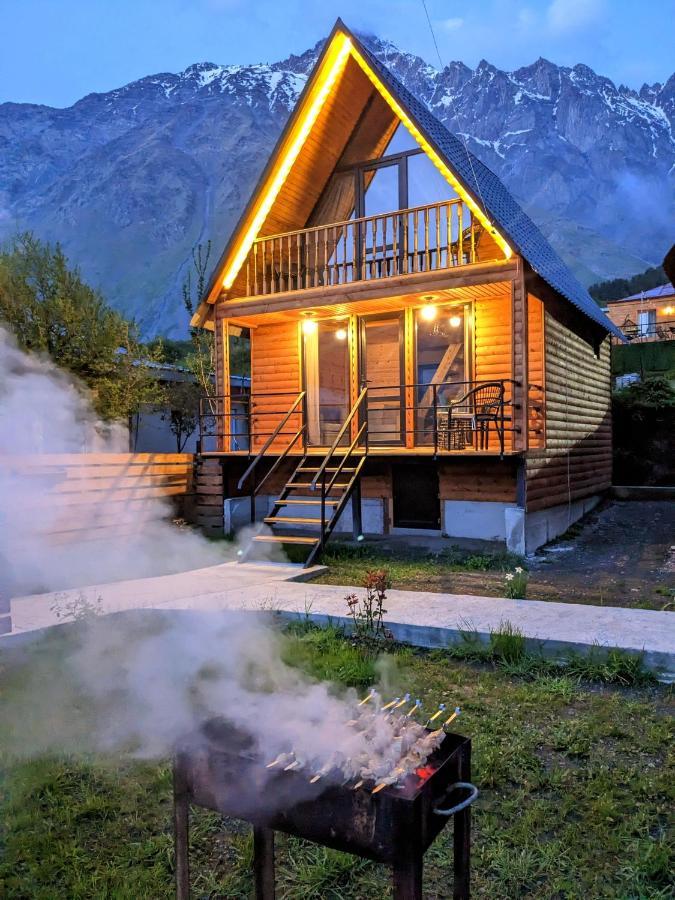 Cottage Caucasus Stepantsminda Exterior foto